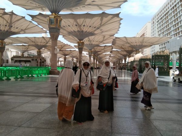 travel umroh delimah insani